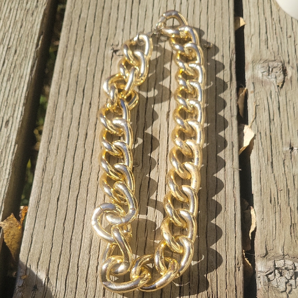 Elegant Gold and Silver Chain Necklace